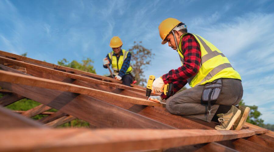Professional Flat Roofing Installation services in Wayland, IA